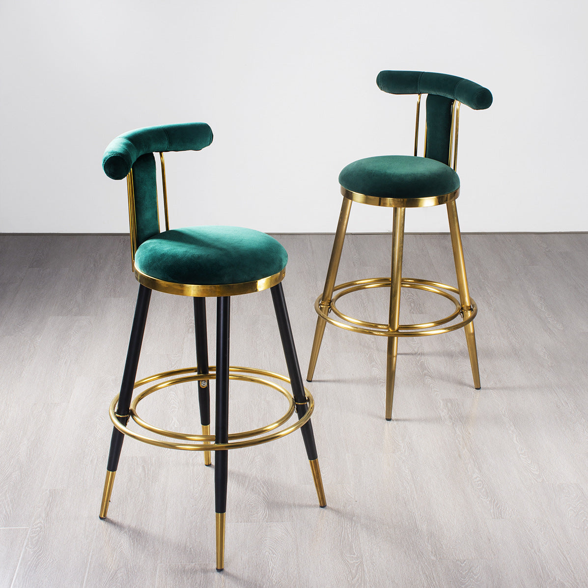 Light Luxury Metal High-End Bar Stool with Adjustable Height, Swivel Backrest, Suitable for Home and Bar Use, High-End Bar Stool Chair