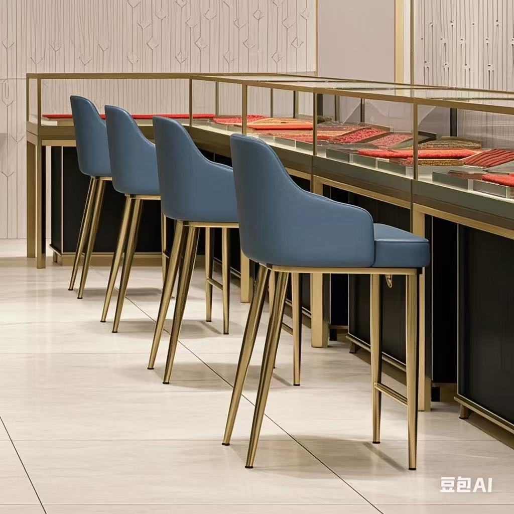 Light Luxury Metal High-End Bar Stool with Adjustable Height, Swivel Backrest, Suitable for Home and Bar Use, High-End Bar Stool Chair