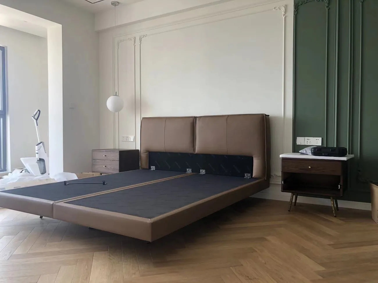 Suspended modern minimalist leather bed XMSY08