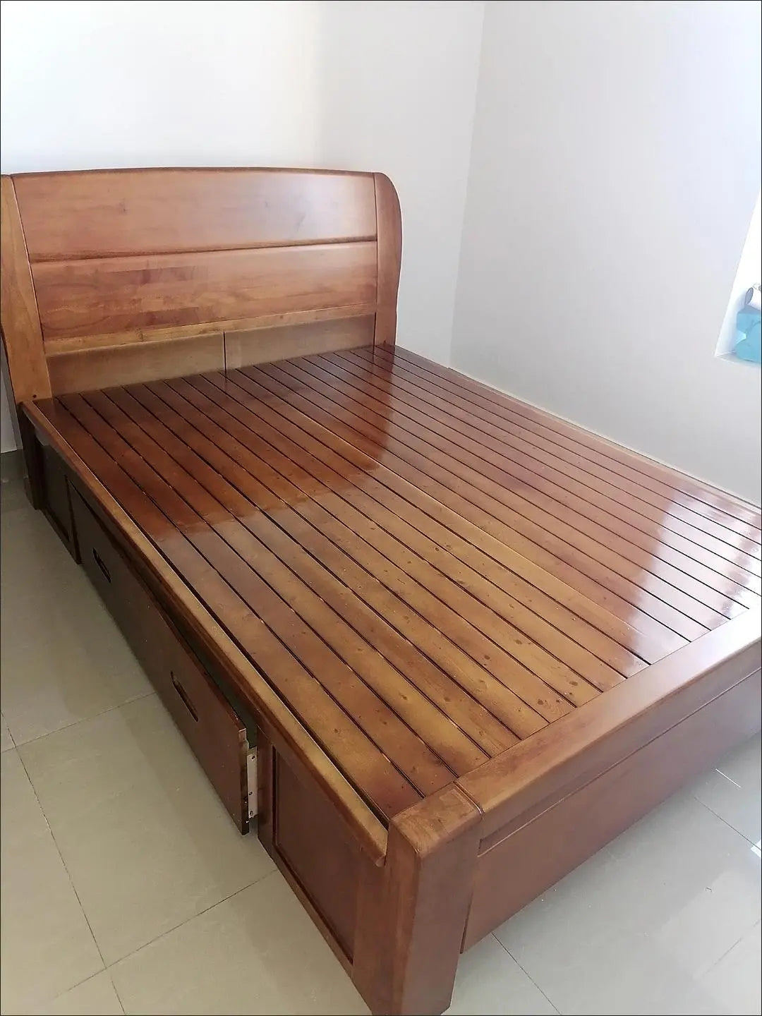 Gold silk walnut solid wood bed modern 1.5/1.8 m barometric storage bed XCMJ03