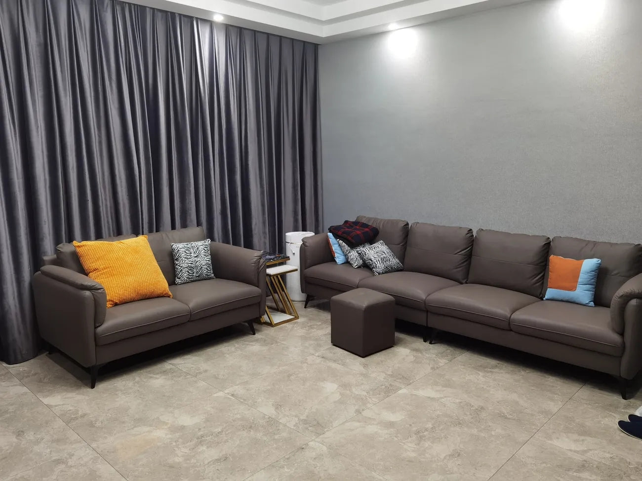 Genuine Leather Sofa FY04