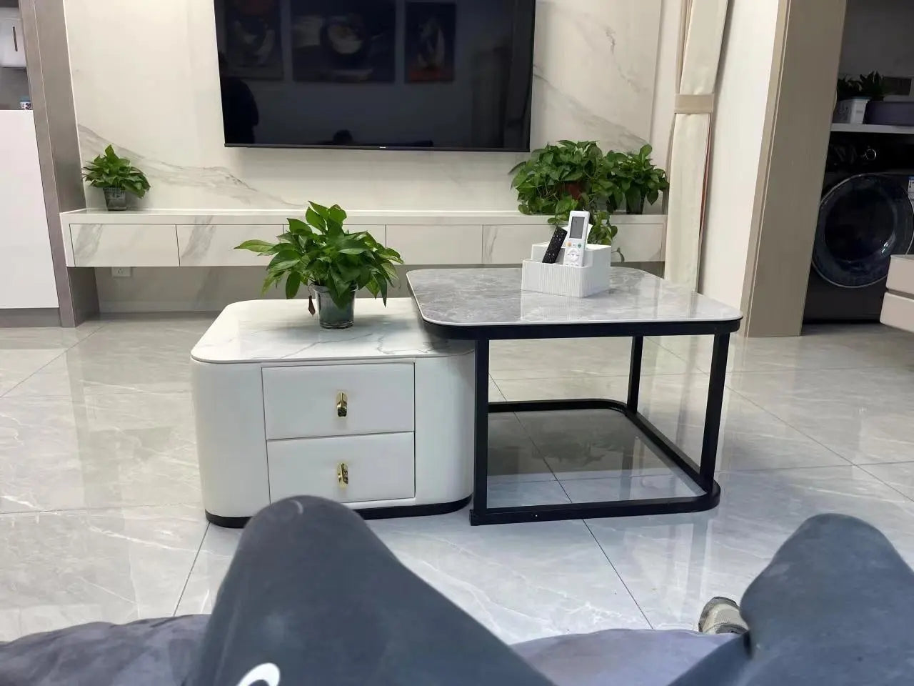 Stretch TV Stand+Coffee Table YM01