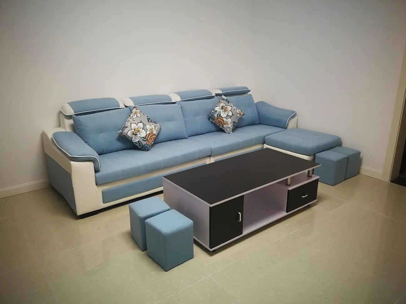 Simple Modern Washable Detachable Fabric Sofa FLA01
